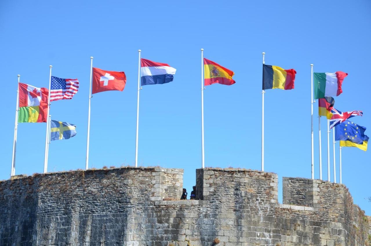 Votre Vue, La Mer, Les Bateaux !!! Wir Sprechen Flieben Deutsch, Touristentipps, We Speak English Concarneau Esterno foto
